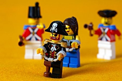 lego-piratenadvent_tag_18